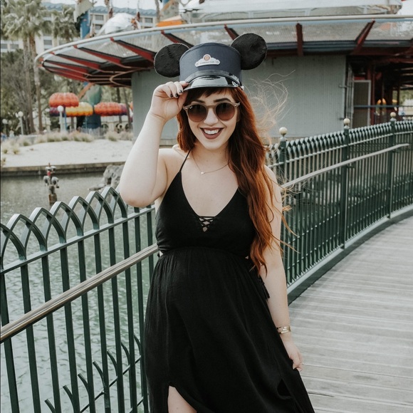 Meet your Posher, Liz - Picture 8 of 8